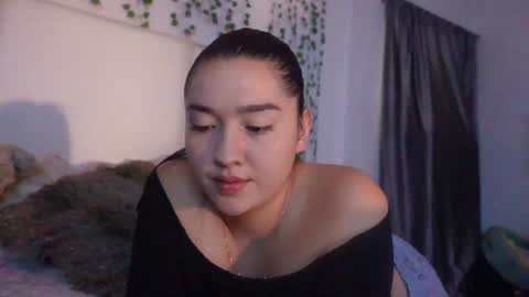 emma_johnson_ online show from September 25, 1:12 am