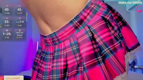 Emma online show from October 7, 8:32 am