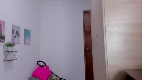 whises lits        online show from March 9, 9:08 pm