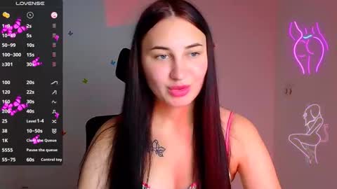 Snapshot of emma_loon chatting on September 23, 11:15 am Emma online show from September 23, 11:15 am