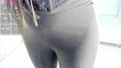 Emma Morgann online show from October 1, 12:04 pm