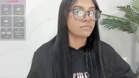 Emma Morgann online show from October 2, 12:15 pm