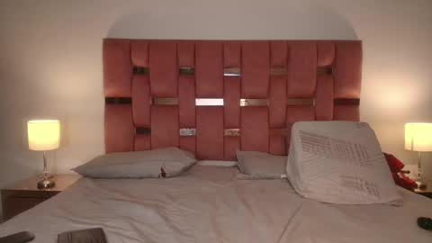 emma_saenz01 online show from January 26, 12:11 pm