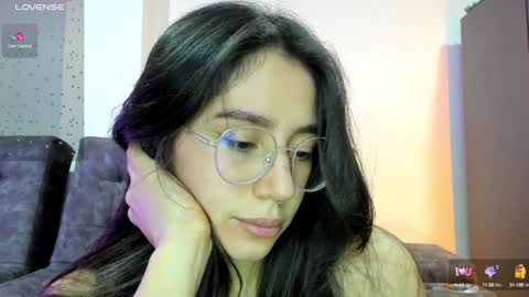 Emma online show from December 7, 3:31 am