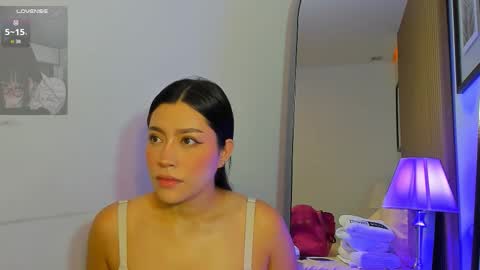   online show from March 24, 11:27 am