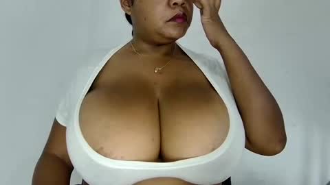 emma 5 online show from November 15, 2:35 am