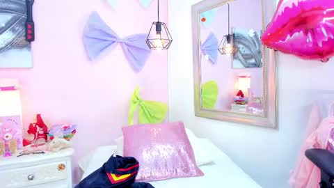 Emma  online show from February 24, 9:07 pm