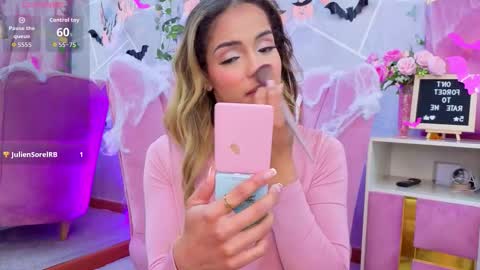 emma cortez online show from October 21, 12:10 pm