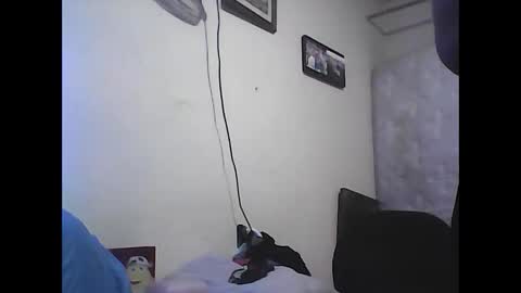 EmmanuelKING online show from October 28, 5:19 am