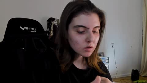 Emma online show from March 7, 8:00 pm