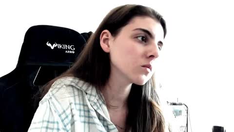 Emma online show from March 21, 2:44 pm