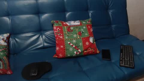 Emmanuel online show from December 26, 10:52 pm