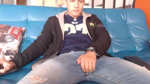 Emmanuel online show from February 15, 6:23 pm