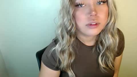 YourDreamGirl Emma  online show from September 26, 4:09 am