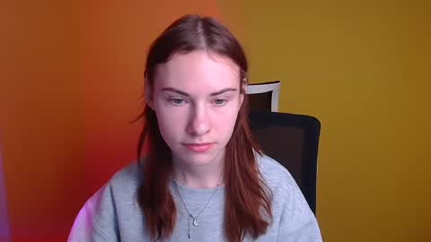 Snapshot of emmi_rossum chatting on February 27, 12:01 pm Emmi online show from February 27, 12:01 pm