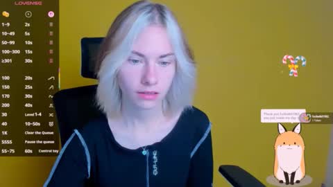 Snapshot of emmi_rossum chatting on September 21, 5:11 am Emmi online show from September 21, 5:11 am