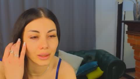 Mia online show from October 14, 8:56 pm