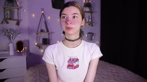 emmie_everly online show from October 25, 7:47 pm