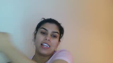 emmie online show from December 21, 4:46 pm