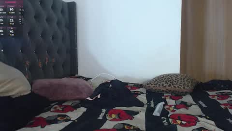 Emely online show from November 1, 6:34 am