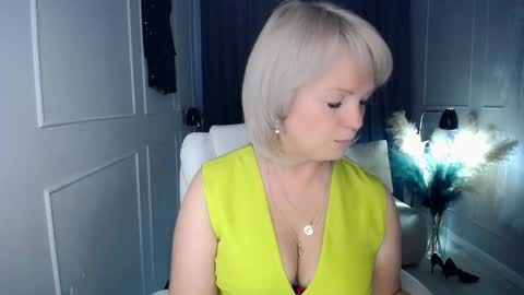 emmmam online show from October 7, 7:48 am