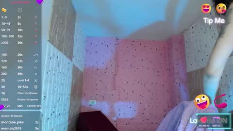 emmy_durant online show from October 25, 9:37 pm