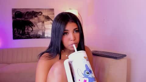 Emmy Heart online show from March 3, 7:26 am