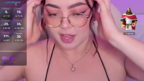Snapshot of emmy_walker1 chatting on October 11, 11:48 am Emmy Walker online show from October 11, 11:48 am