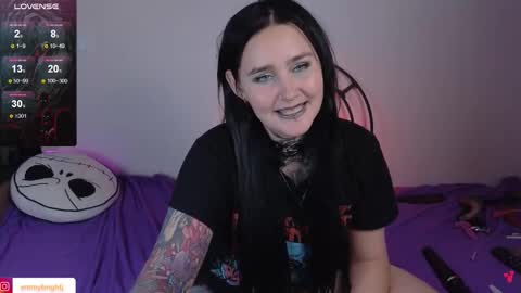 Snapshot of emmybrightj_ chatting on October 14, 8:39 am Emmy Bright 50 online show from October 14, 8:39 am
