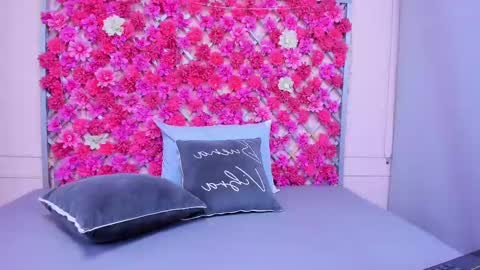 emmy rouse online show from March 1, 1:53 am