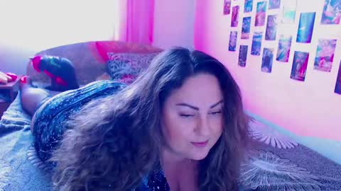 Emmy online show from February 9, 8:32 am