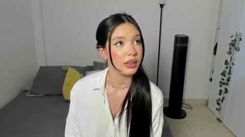 Emperatriz online show from December 21, 4:57 pm