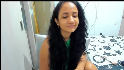 emperatriztapia online show from October 7, 1:45 am