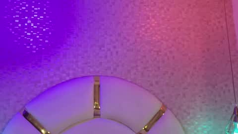 Emy  online show from December 4, 11:54 am