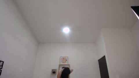 emy_rosse__ online show from February 8, 10:50 am