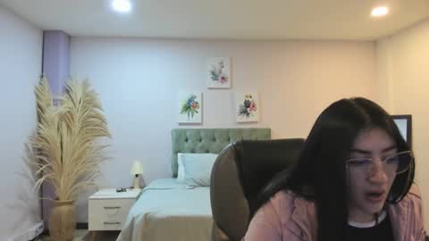 emy_rosse__ online show from September 14, 3:09 am