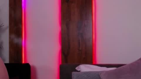 Emy online show from January 12, 7:37 am