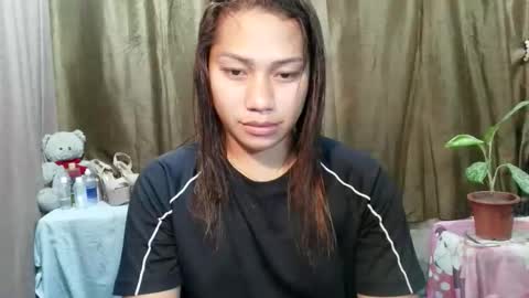 Jeniegh online show from April 15, 10:07 am