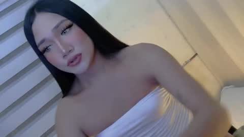 sahara love online show from December 4, 11:43 am