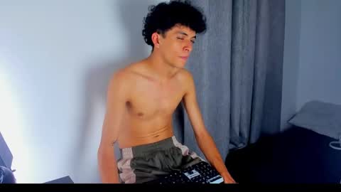 Salo online show from April 12, 6:56 pm