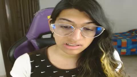 Snapshot of engiel_phoenix chatting on October 10, 4:07 am Engiel phoenix instagram engiel 13 online show from October 10, 4:07 am