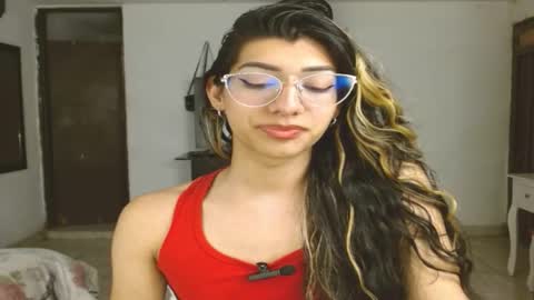 Snapshot of engiel_phoenix chatting on January 22, 1:11 pm Engiel phoenix instagram engiel 13 online show from January 22, 1:11 pm