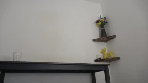 Snapshot of english_rose__ chatting on February 26, 10:16 am Rosie online show from February 26, 10:16 am