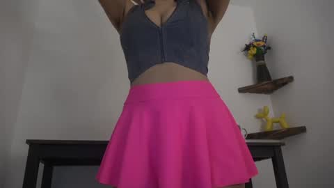 Snapshot of english_rose__ chatting on September 20, 9:45 am Rosie online show from September 20, 9:45 am