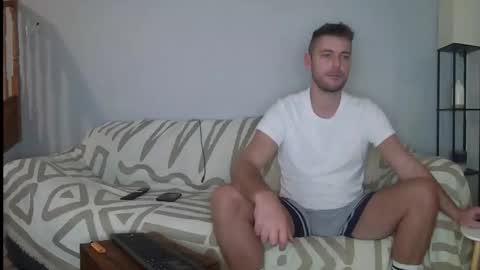 Snapshot of englishladxxx chatting on October 12, 11:39 pm Englishladxxx online show from October 12, 11:39 pm