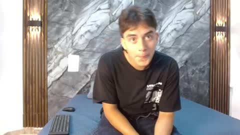 1207 online show from April 18, 3:08 am