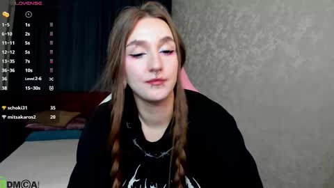 enn_allenn online show from October 21, 3:38 pm