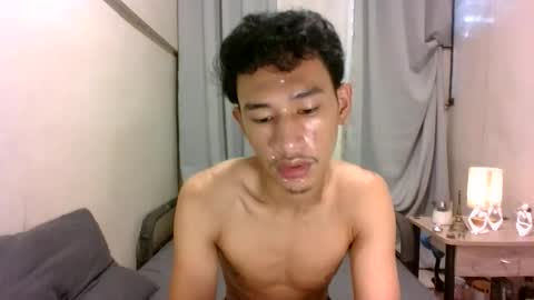 Snapshot of enzinoxx2024 chatting on September 13, 2:03 am enzo online show from September 13, 2:03 am