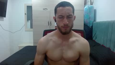 enzo_savage online show from November 25, 5:45 pm