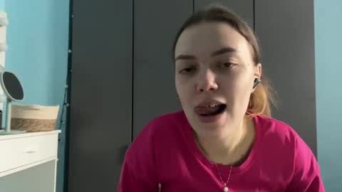 Lily online show from February 13, 2:15 am